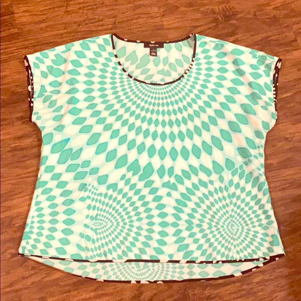 Style&co shirt size large